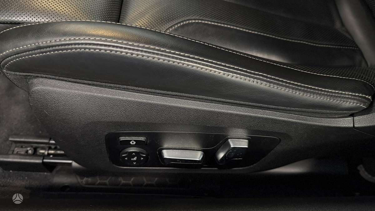 BMW M850, 4.4 l., coupe