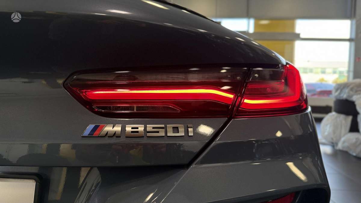 BMW M850, 4.4 l., coupe