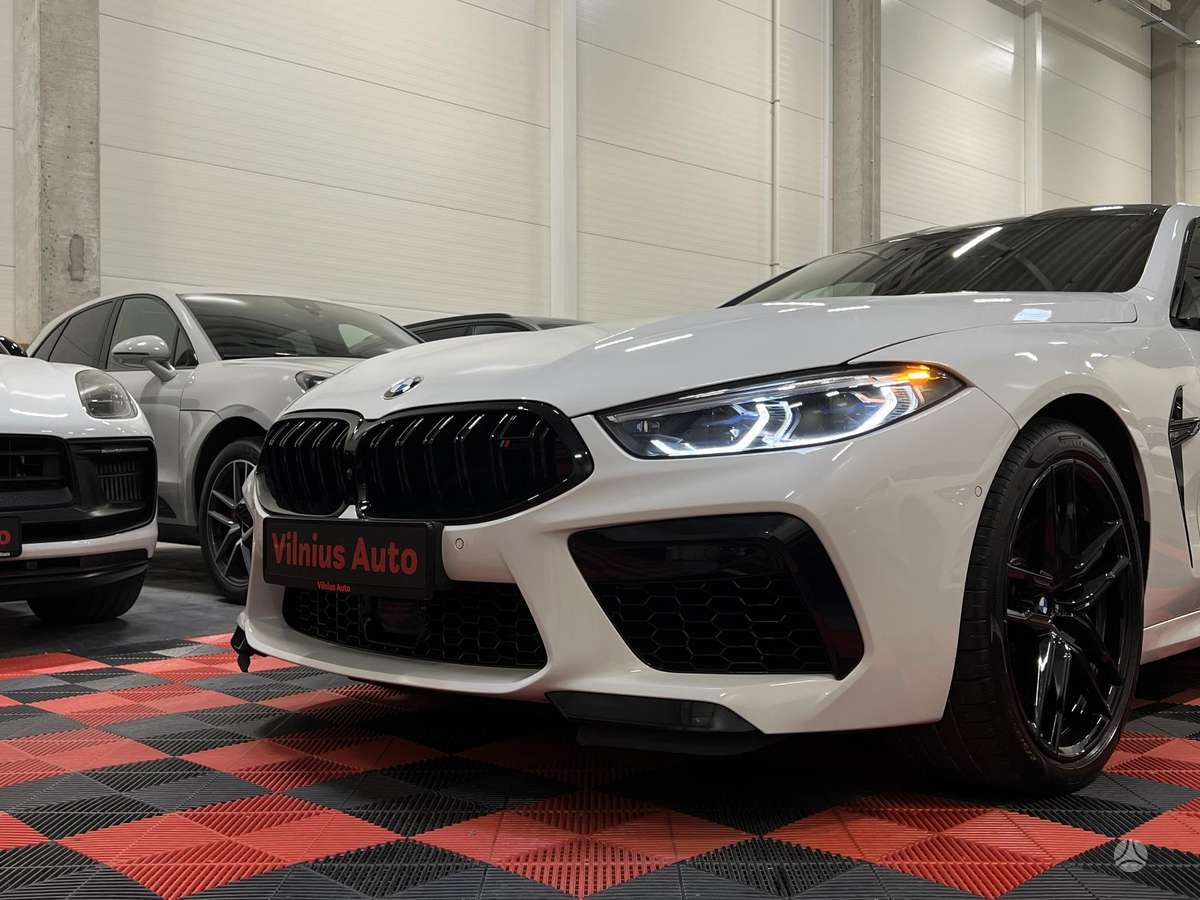 BMW M8, 4.4 l., Седан