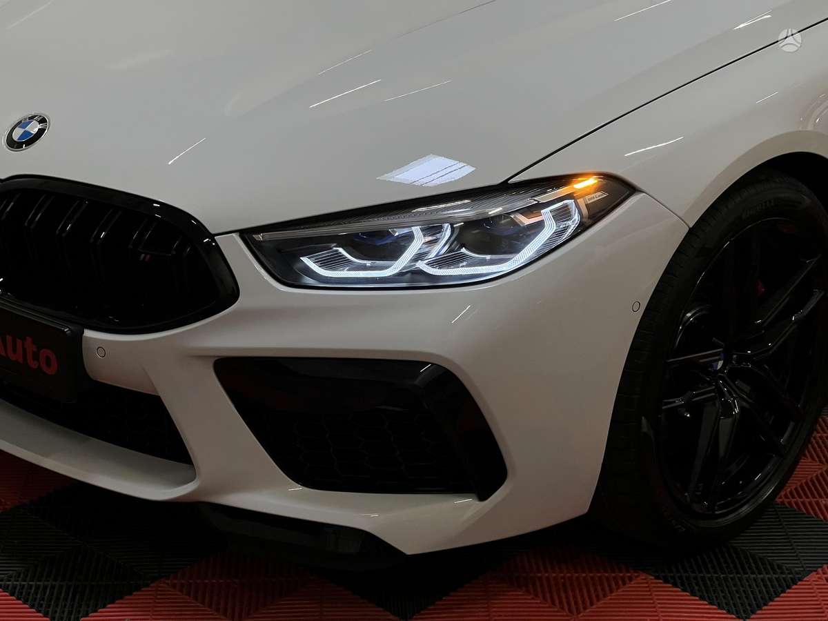 BMW M8, 4.4 l., Седан