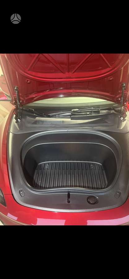 Tesla Model 3, 82 кВт·ч, Хэтчбек
