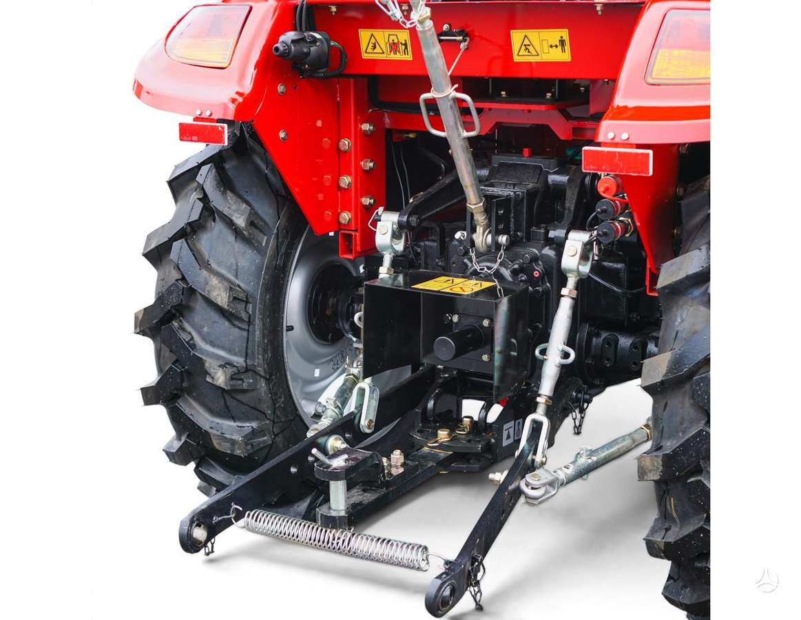 Dong Feng DF304G2, тракторы