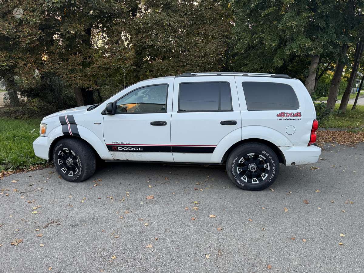 Dodge Durango, Внедорожник / Кроссовер