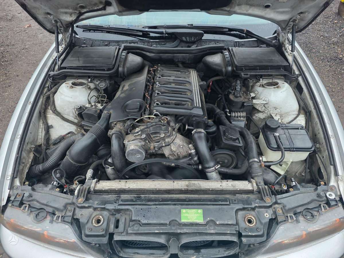 BMW 530 по частям