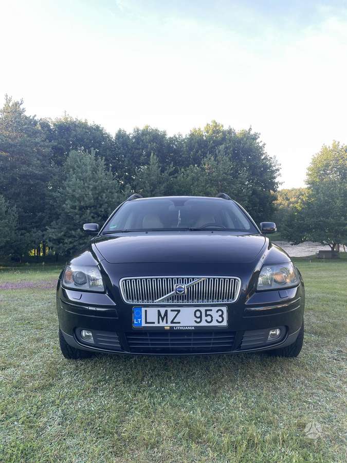 Volvo V50, 2.4 l., wagon
