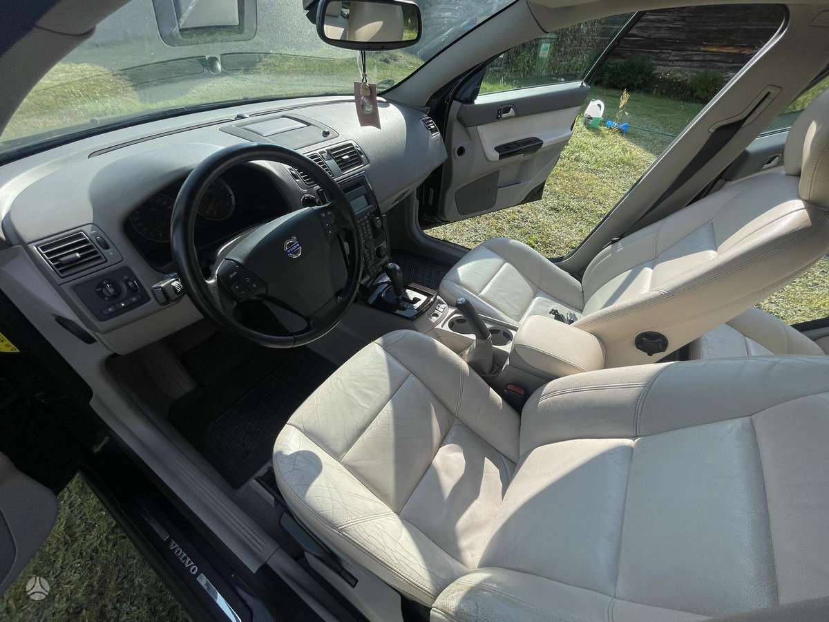 Volvo V50, 2.4 l., Универсал