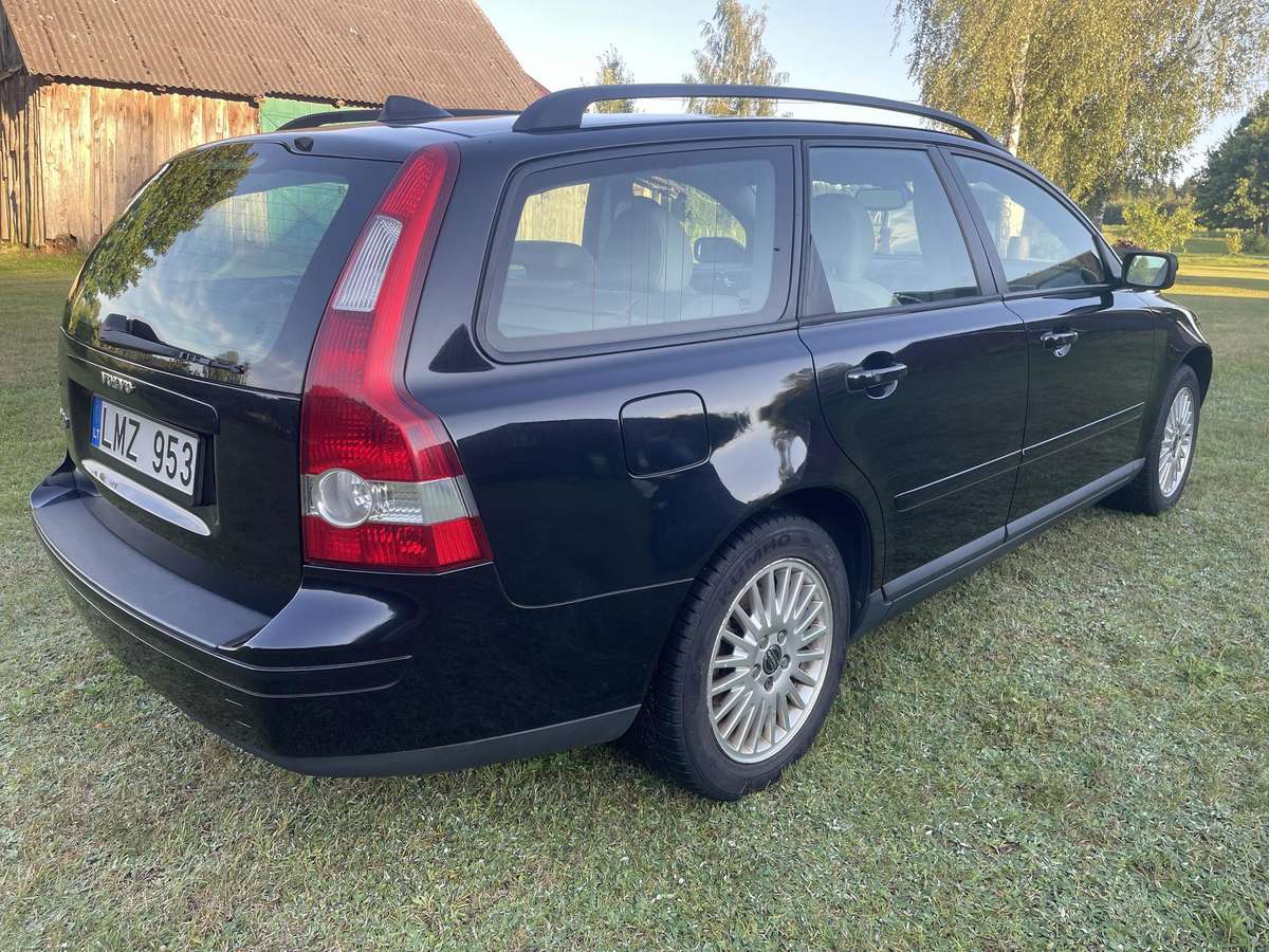 Volvo V50, 2.4 l., wagon