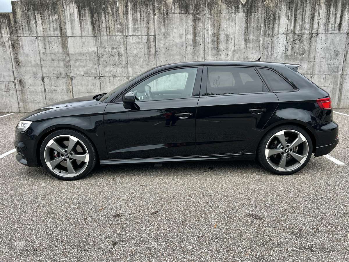 Audi S3, 2.0 l., Хэтчбек