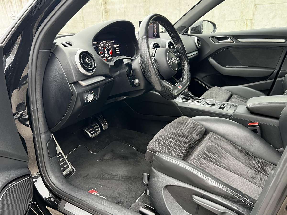 Audi S3, 2.0 l., hatchback