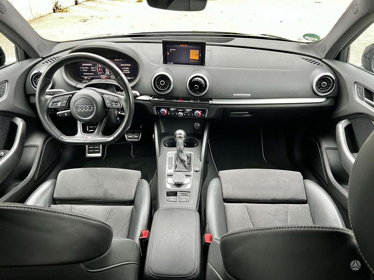 Audi S3, 2.0 l., Хэтчбек
