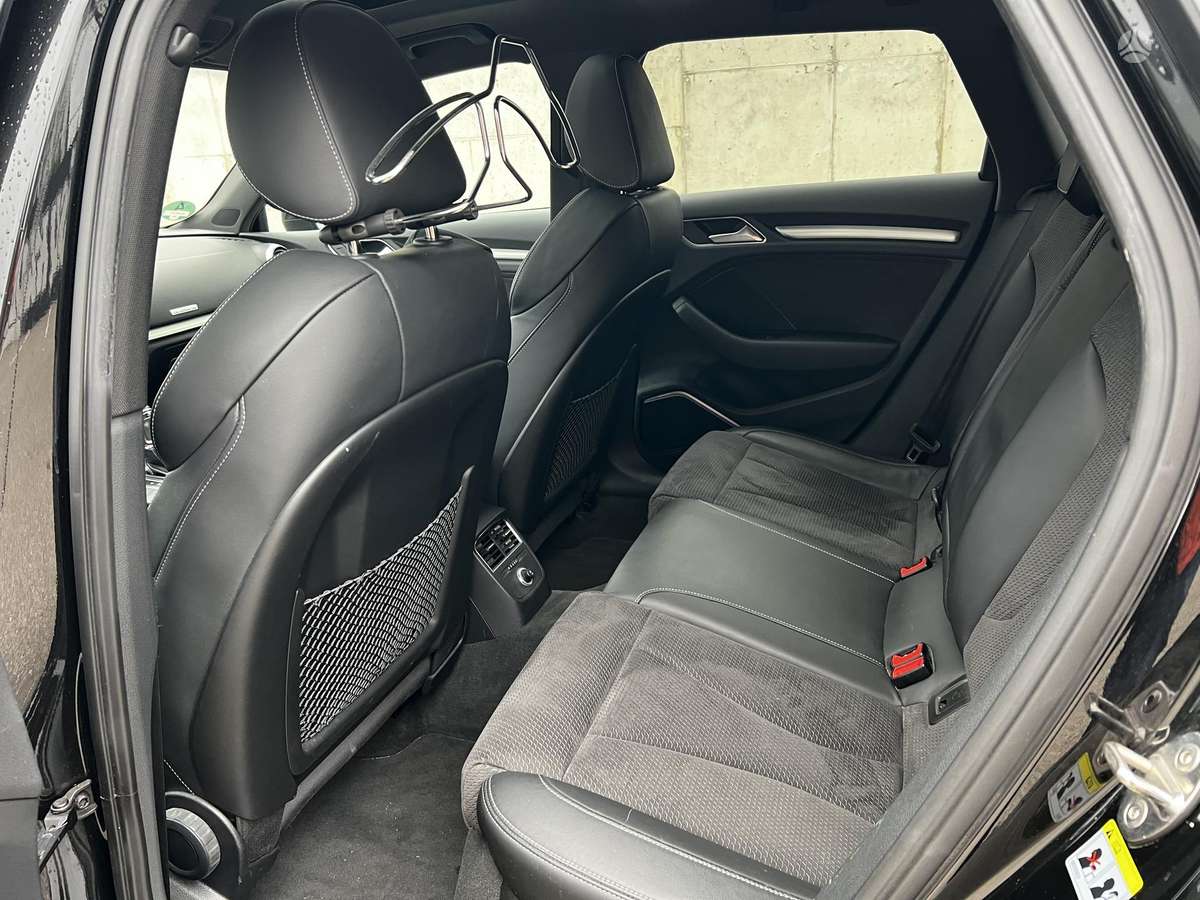 Audi S3, 2.0 l., hatchback