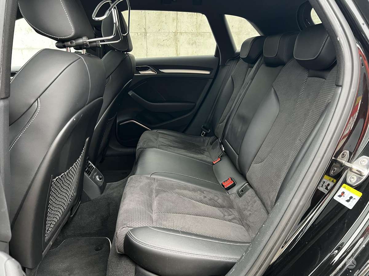 Audi S3, 2.0 l., hatchback