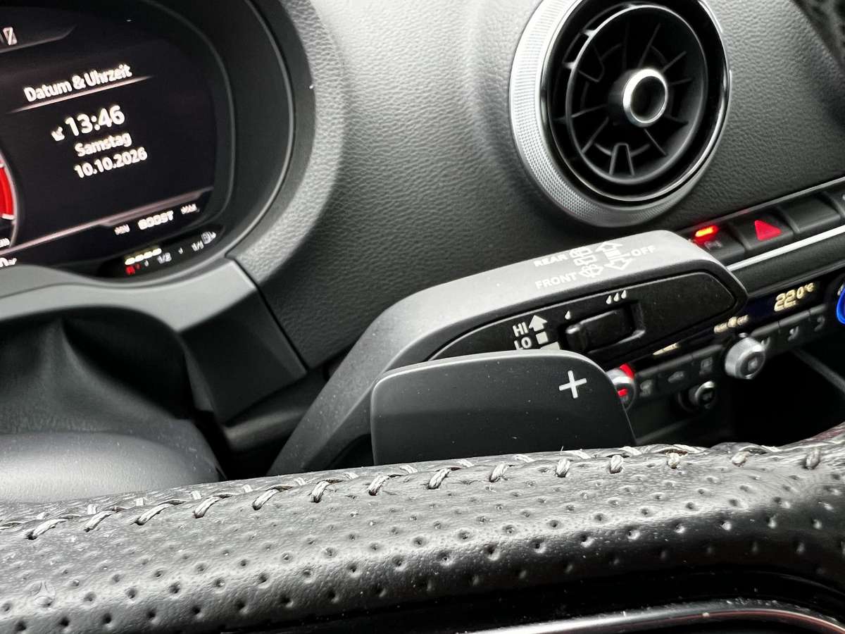 Audi S3, 2.0 l., Хэтчбек