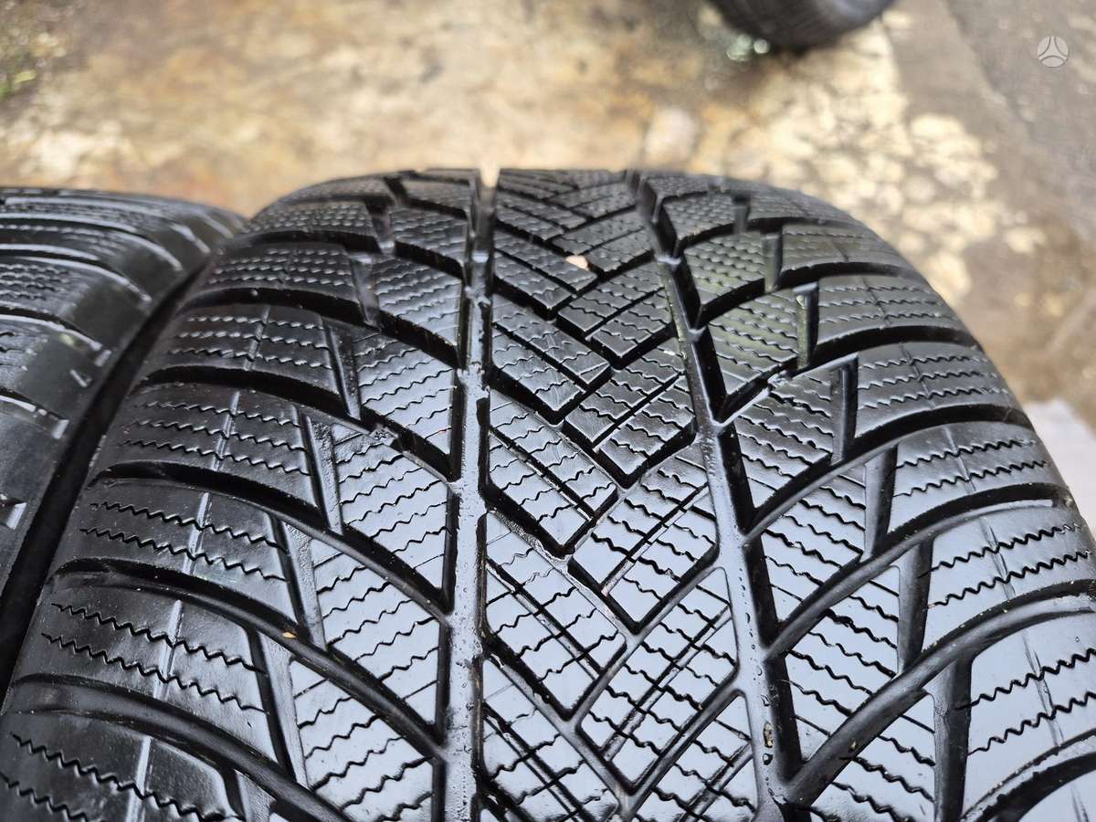Bridgestone, winter 235/50 R19