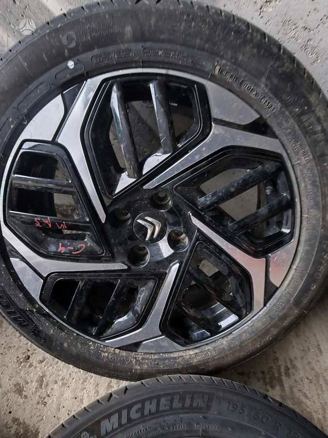 Citroen C4e, lengvojo lydinio, R18