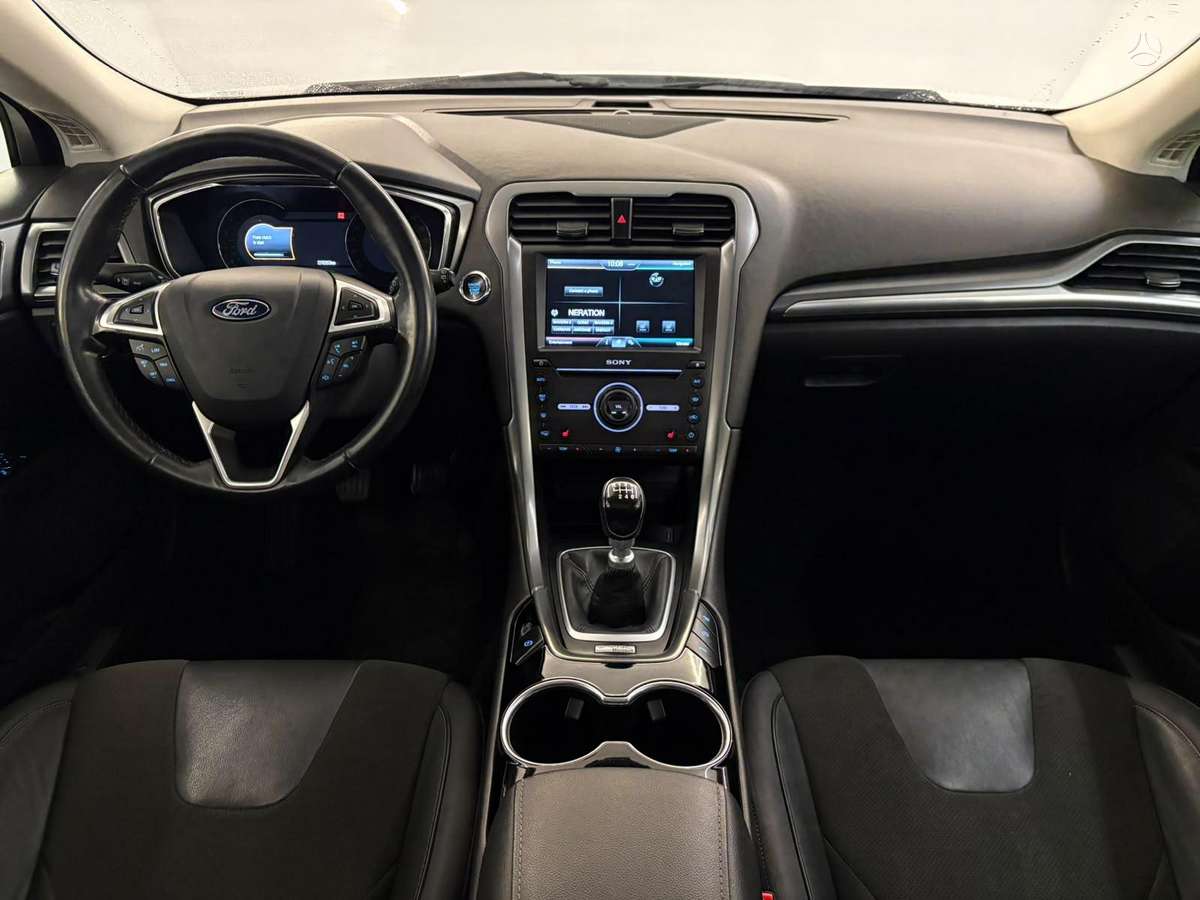 Ford Mondeo, 2.0 l., hatchback