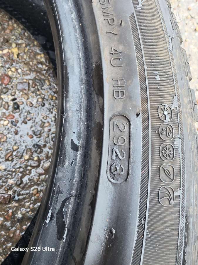 Hankook KINERGY 4S2, всесезонные 235/45 R19