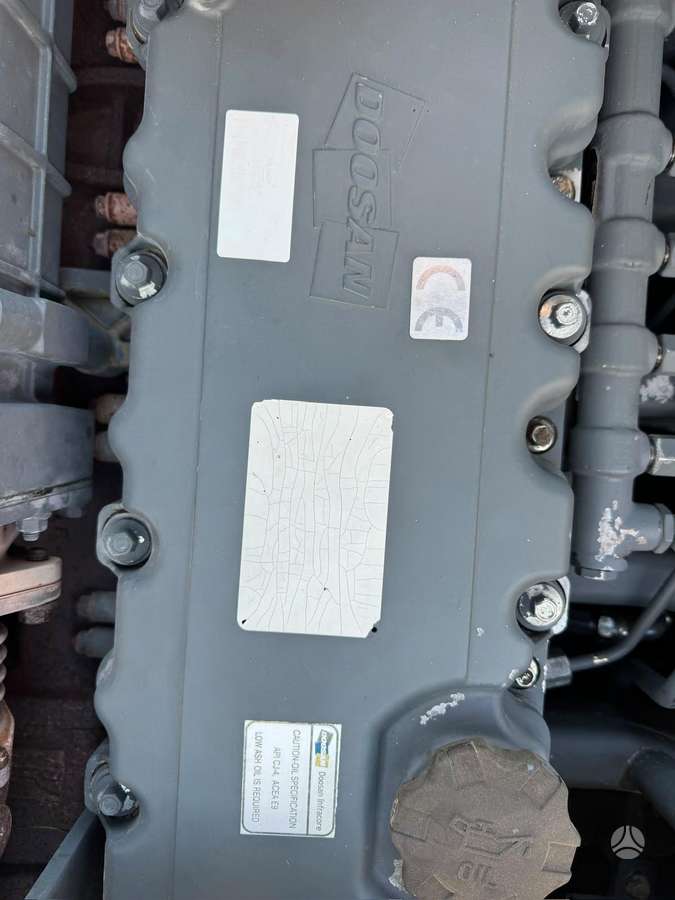 Doosan DX210W-5, ekskavatoriai