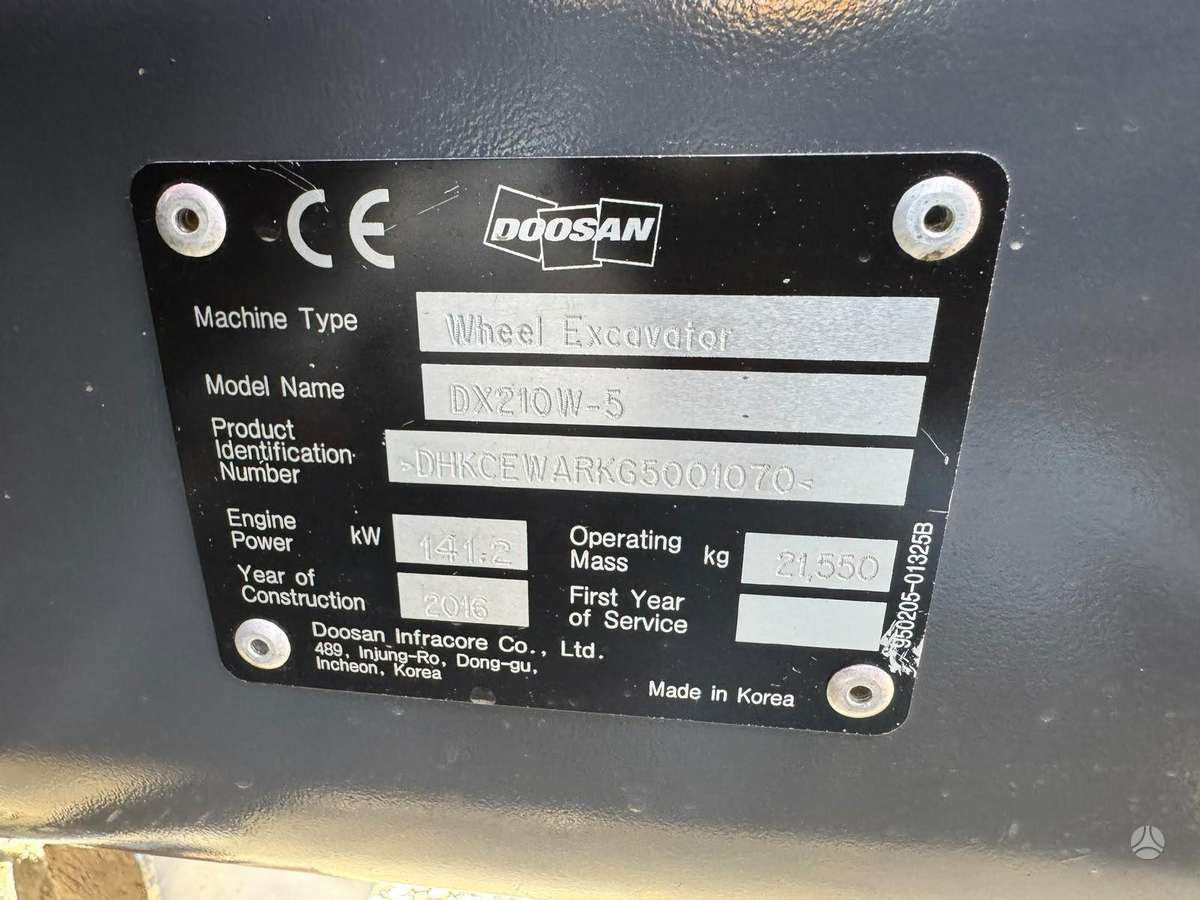 Doosan DX210W-5, ekskavatoriai