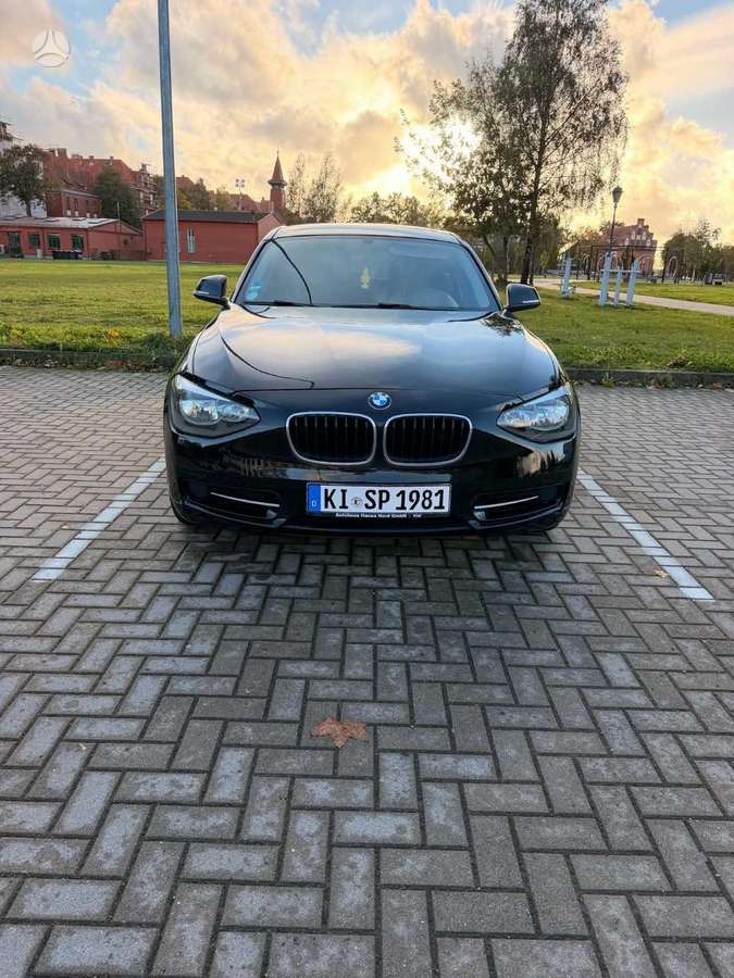 BMW 116, 2.0 l., Хэтчбек