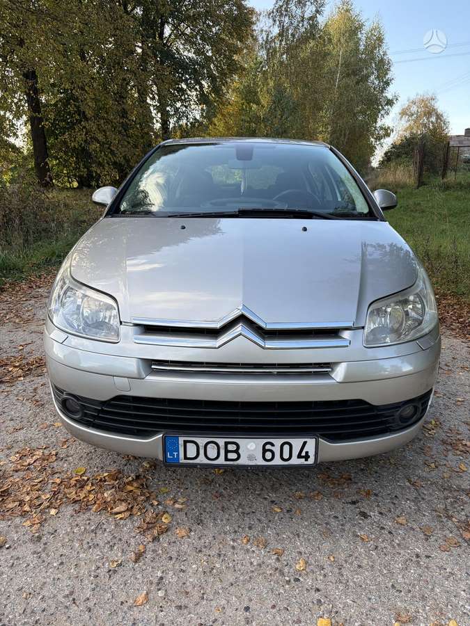Citroen C4, 1.6 l., Хэтчбек