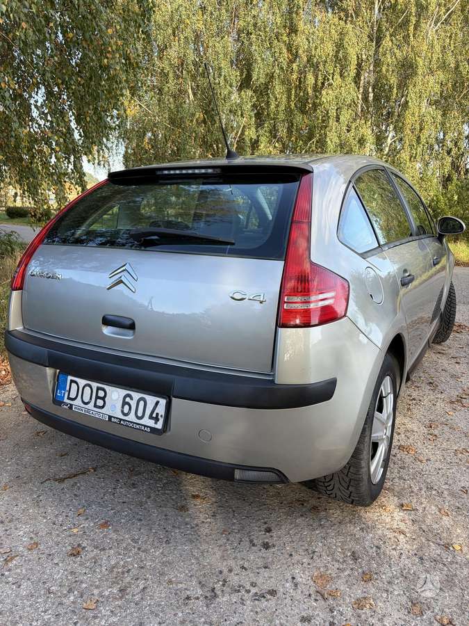 Citroen C4, 1.6 l., Хэтчбек