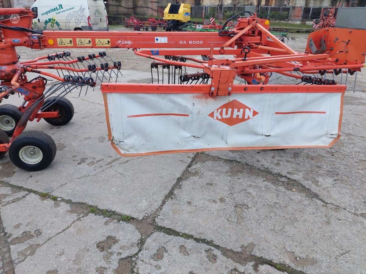 Kuhn GA 6000, grėbliai