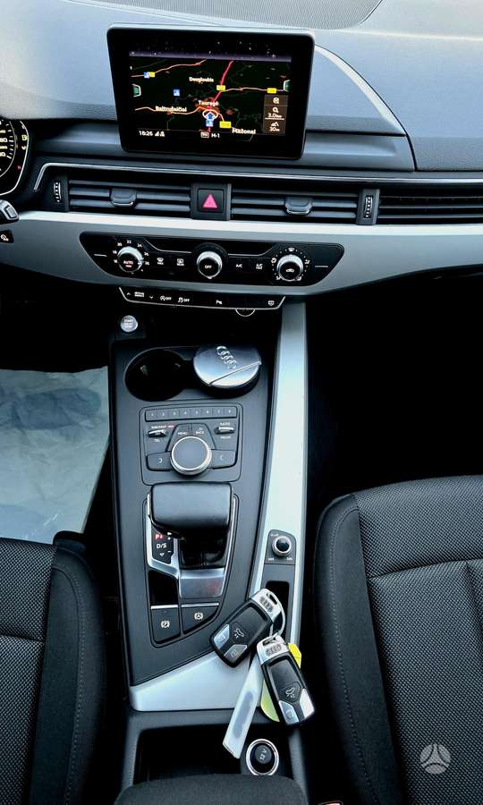Audi A4, 2.0 l., Универсал