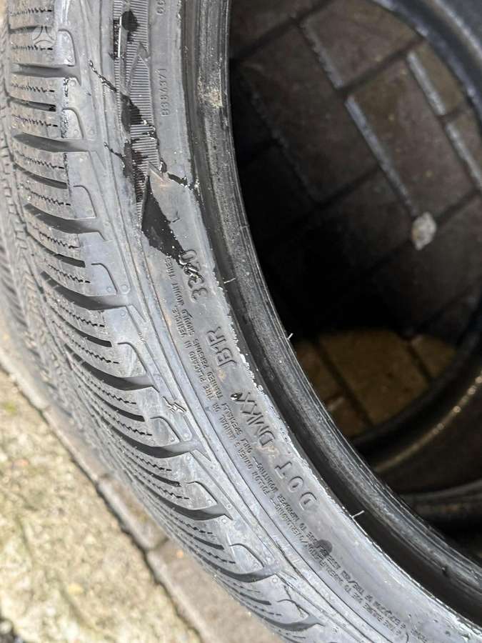 Goodyear ULTRAGRIP PERFORMANCE | 2020, winter 305/30 R21
