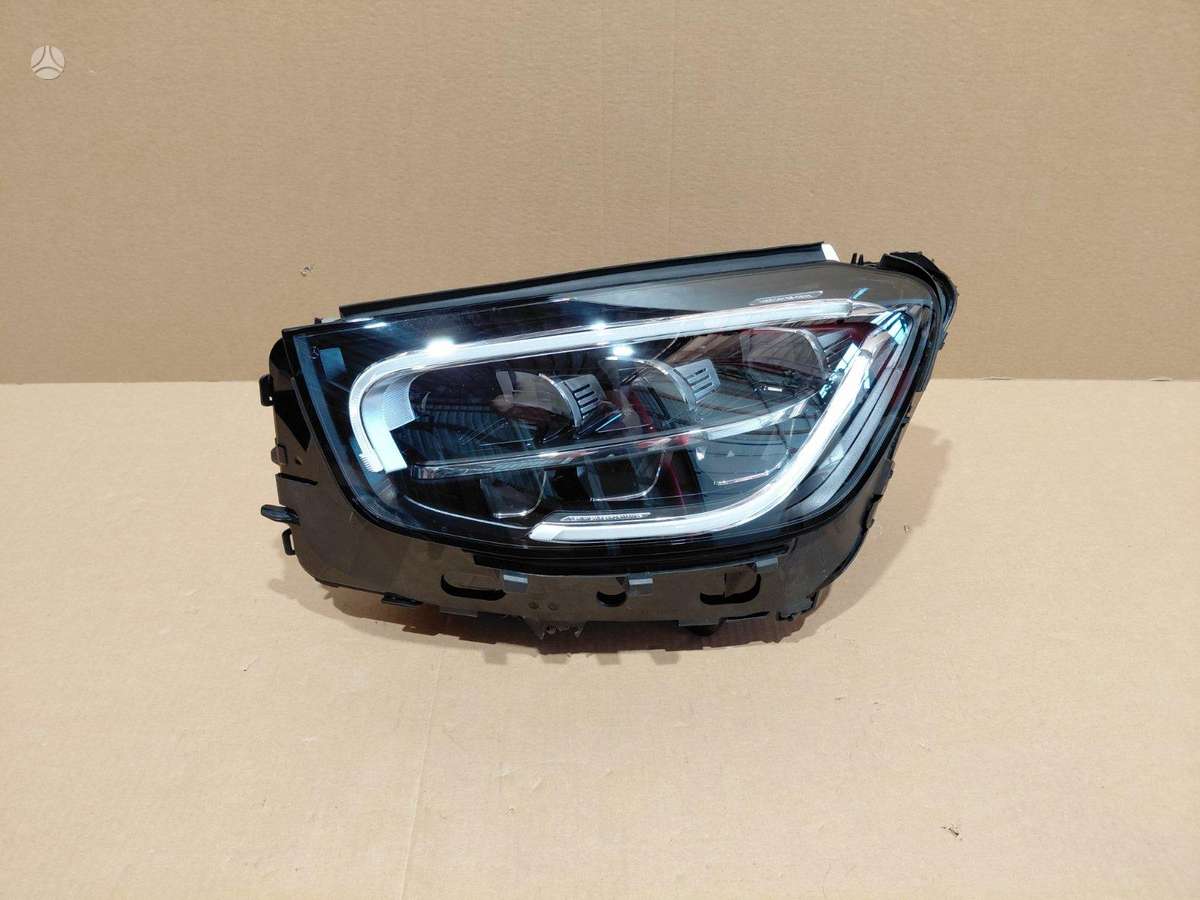 Mercedes-Benz GLC klasė lights