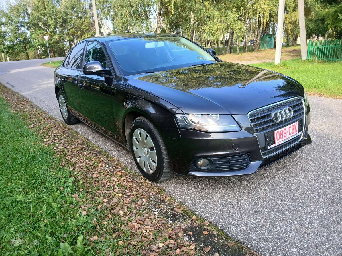 Audi A4, 2.0 l., sedanas