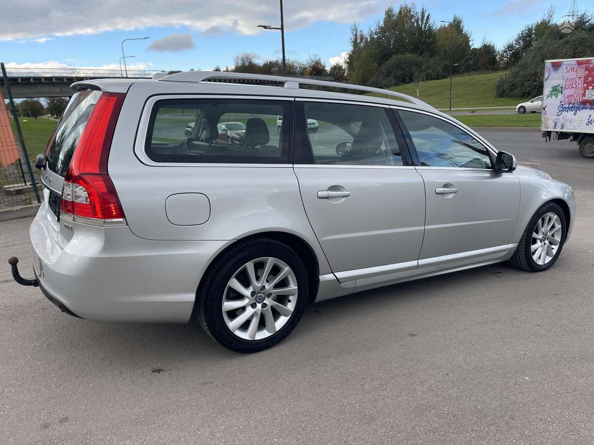 Volvo V70, 1.6 l., Универсал