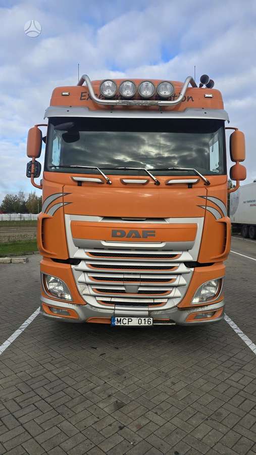 DAF XF460 FT, 2 спальных места