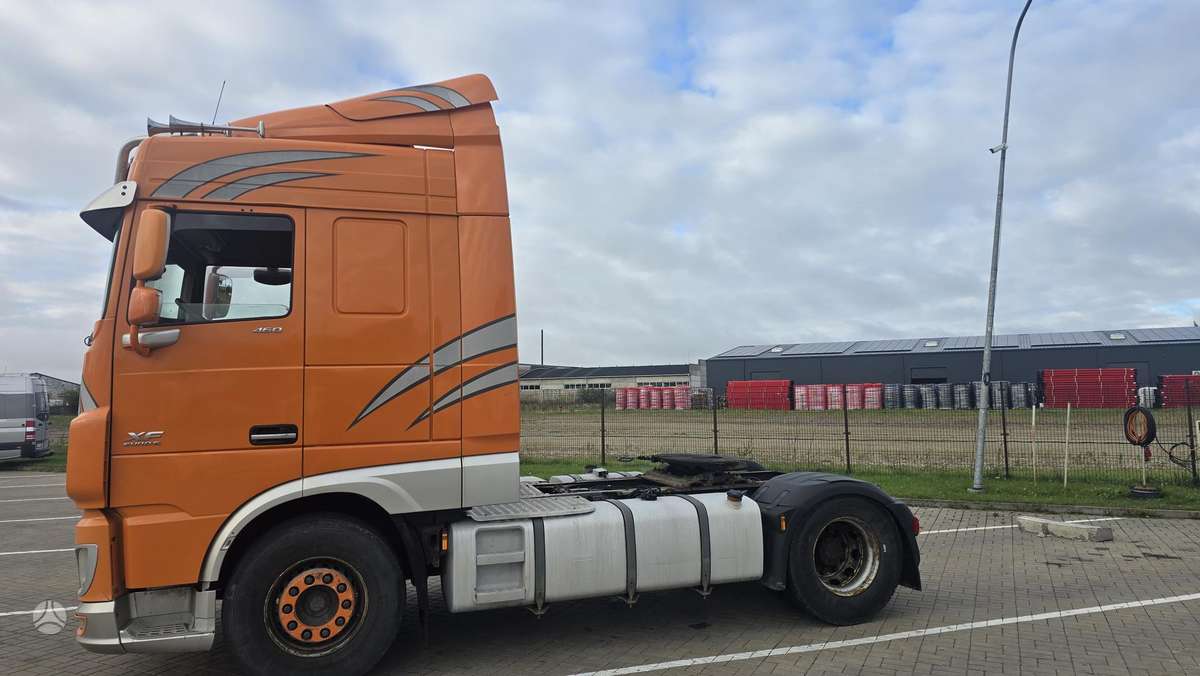 DAF XF460 FT, 2 miegamosios vietos