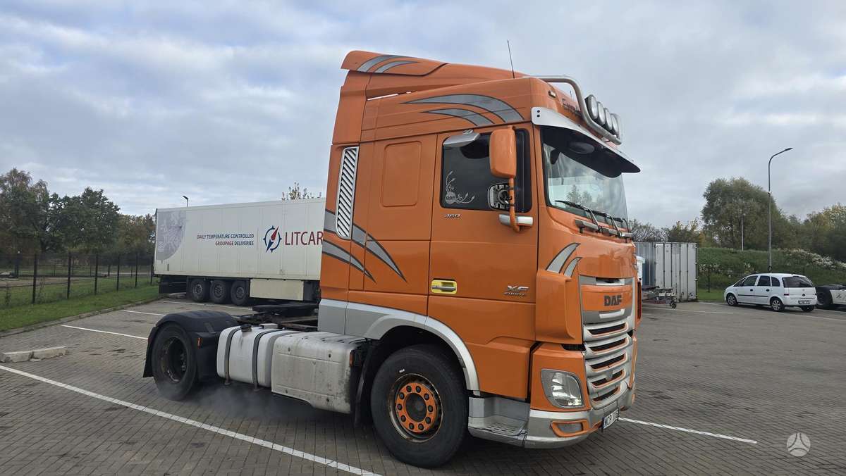 DAF XF460 FT, 2 miegamosios vietos