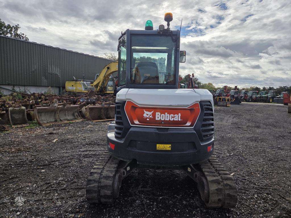 Bobcat E 50, mini ekskavatoriai