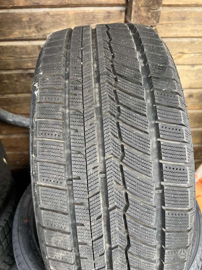 Austone Sp901, зимние 215/50 R18