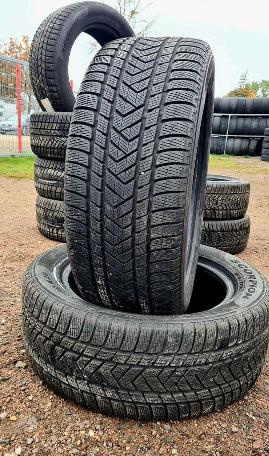 Pirelli Winter Scorpion MO, winter 275/50 R20