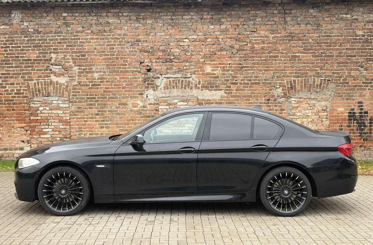 BMW 520, 2.0 l., sedanas