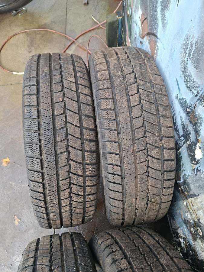 HI FLY, universalios 205/60 R16