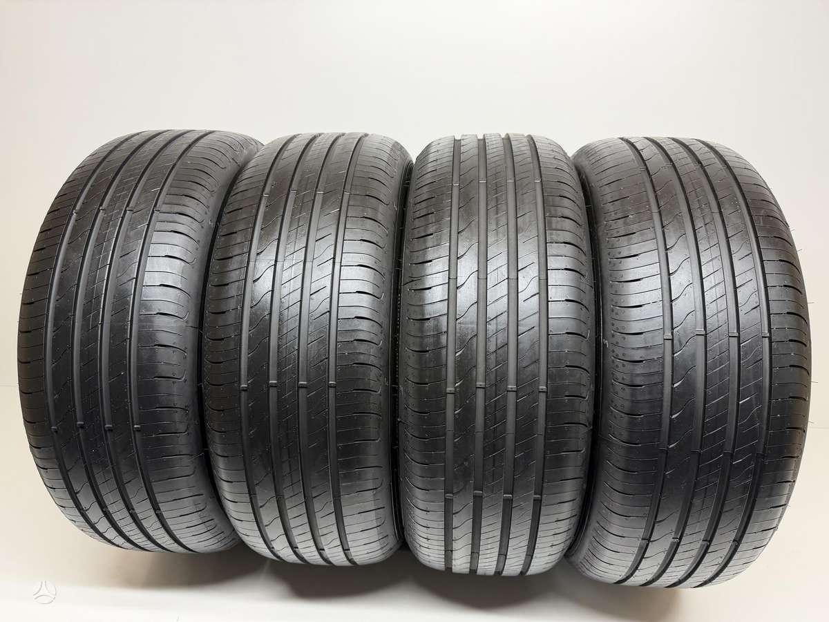 Goodyear EfficientGrip2 99% 2025m, летние 215/55 R17