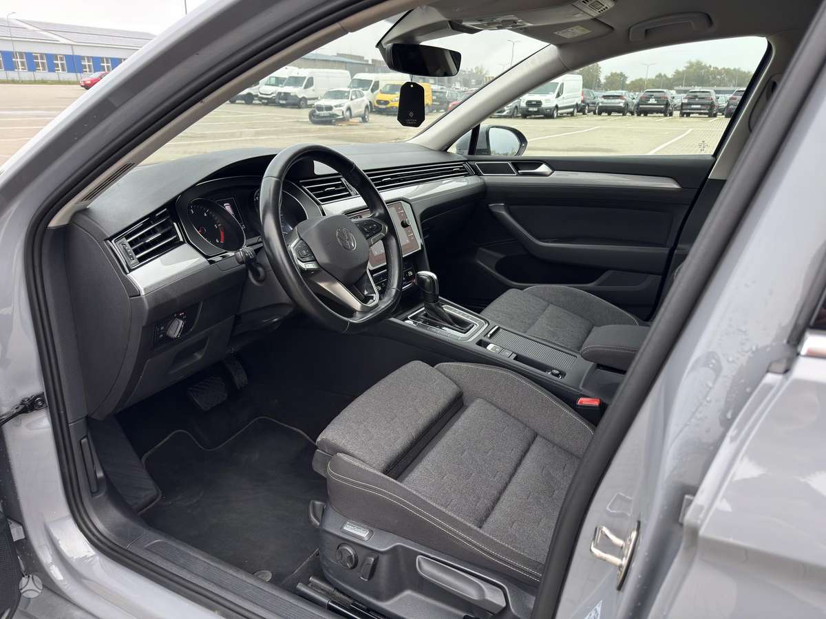 Volkswagen Passat, 2.0 l., Универсал