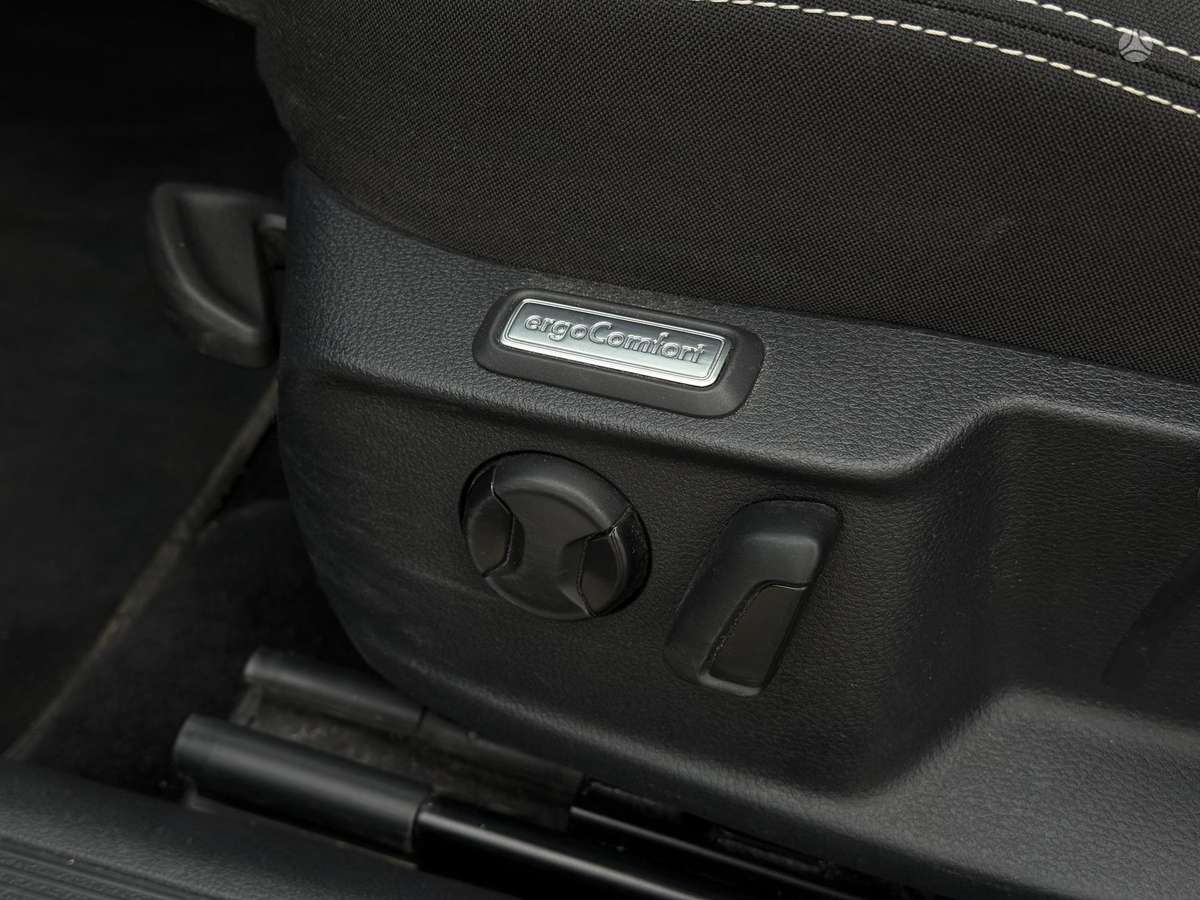 Volkswagen Passat, 2.0 l., Универсал