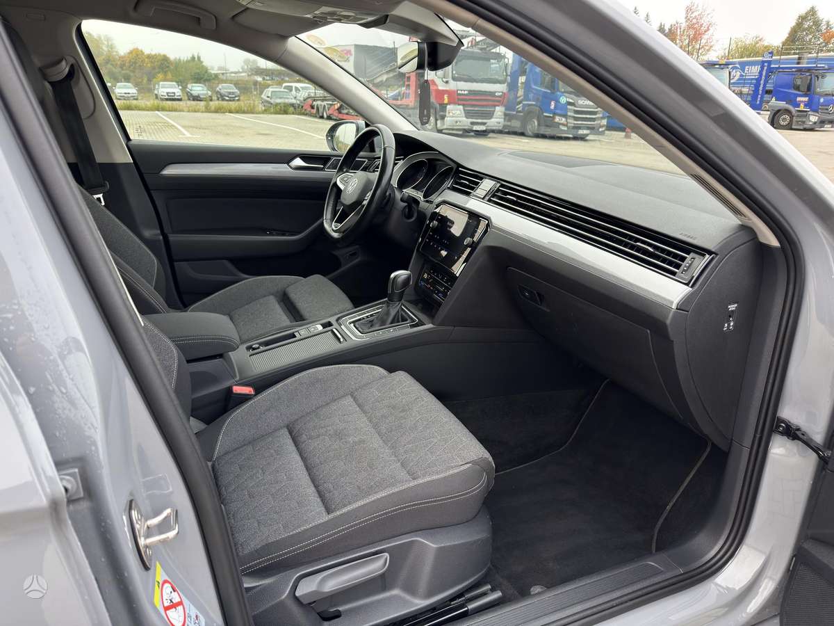 Volkswagen Passat, 2.0 l., Универсал