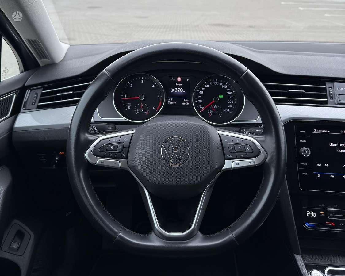 Volkswagen Passat, 2.0 l., Универсал