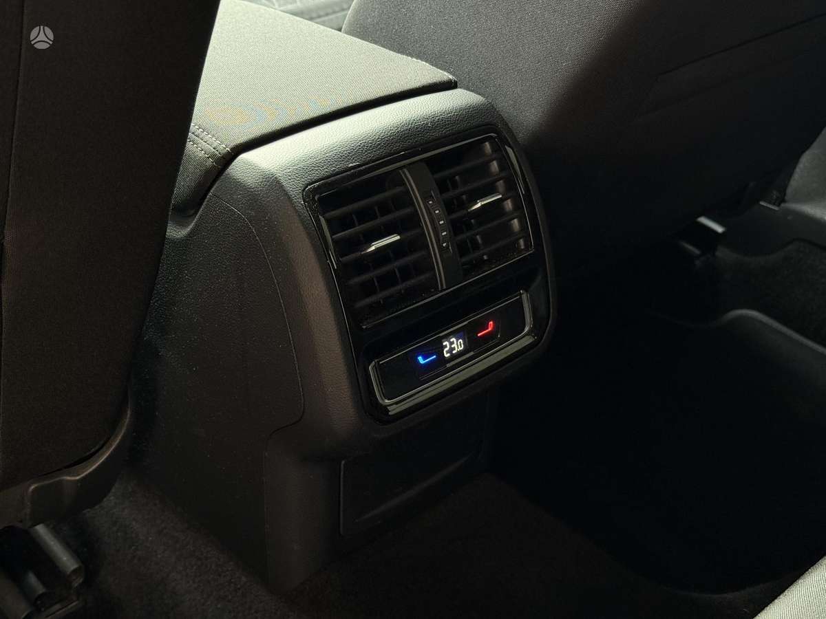 Volkswagen Passat, 2.0 l., Универсал