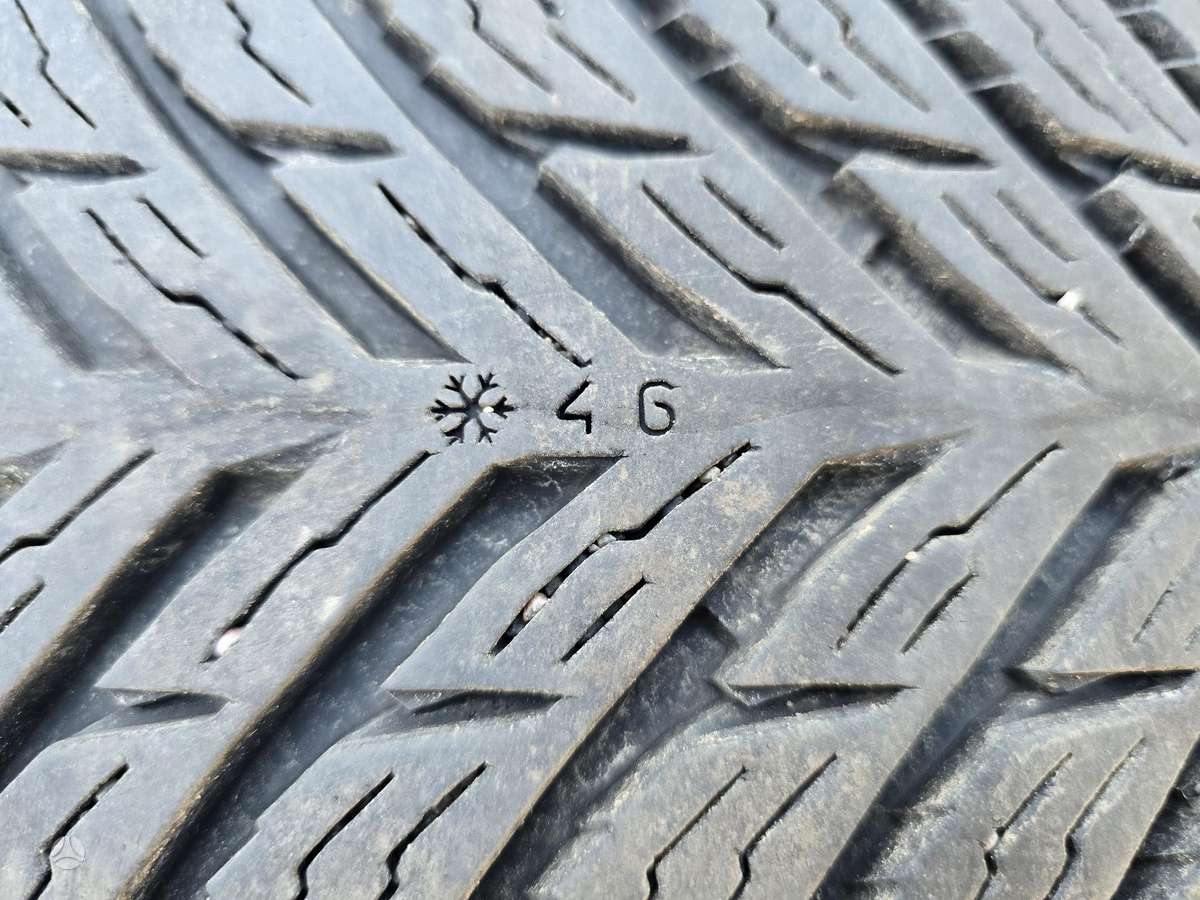 Nokian, всесезонные 235/50 R19