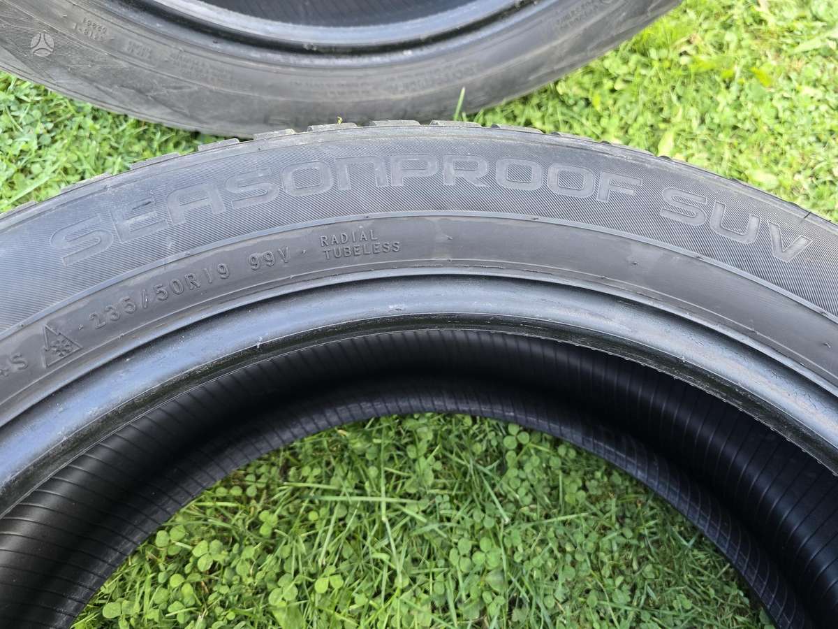 Nokian, всесезонные 235/50 R19