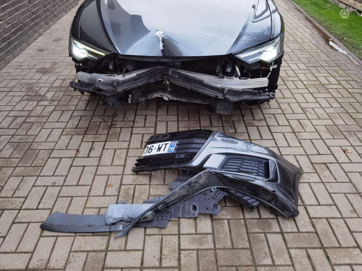 Audi A6, 2.0 l., wagon