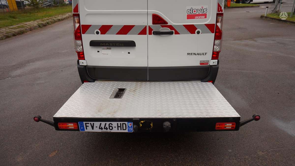 Renault Master, automobiliniai bokšteliai